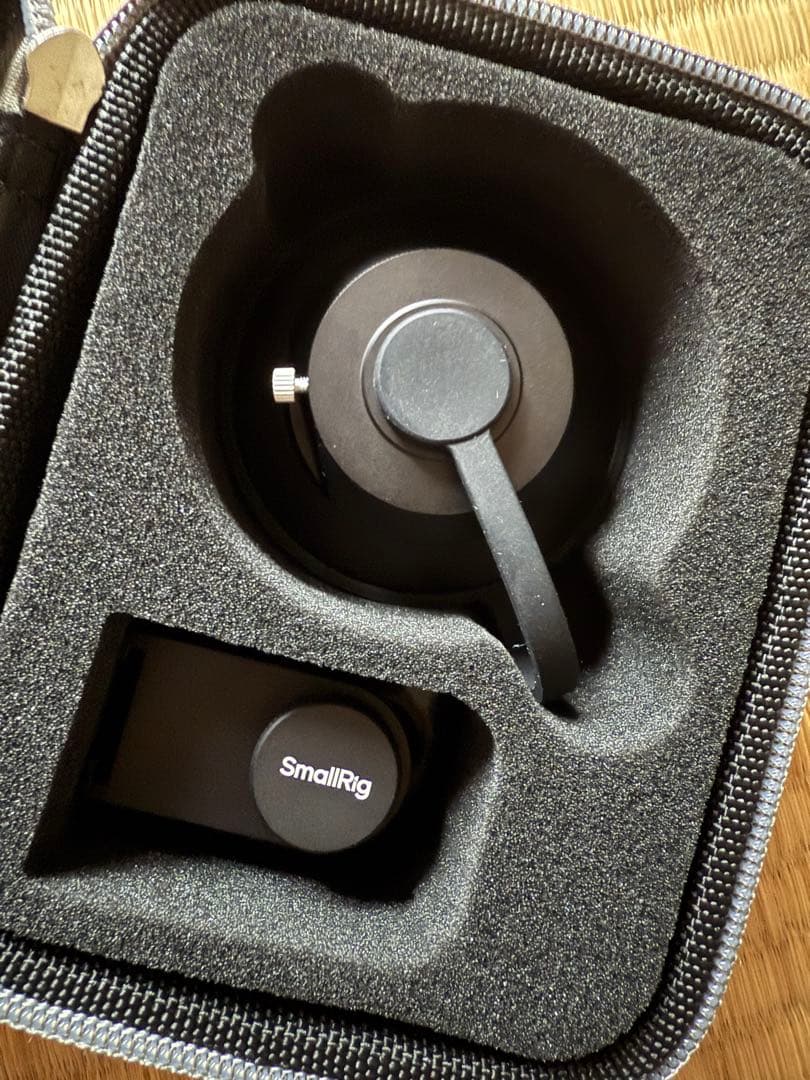 新品同様　SmallRig 1.55X アナモルフィックレンズ