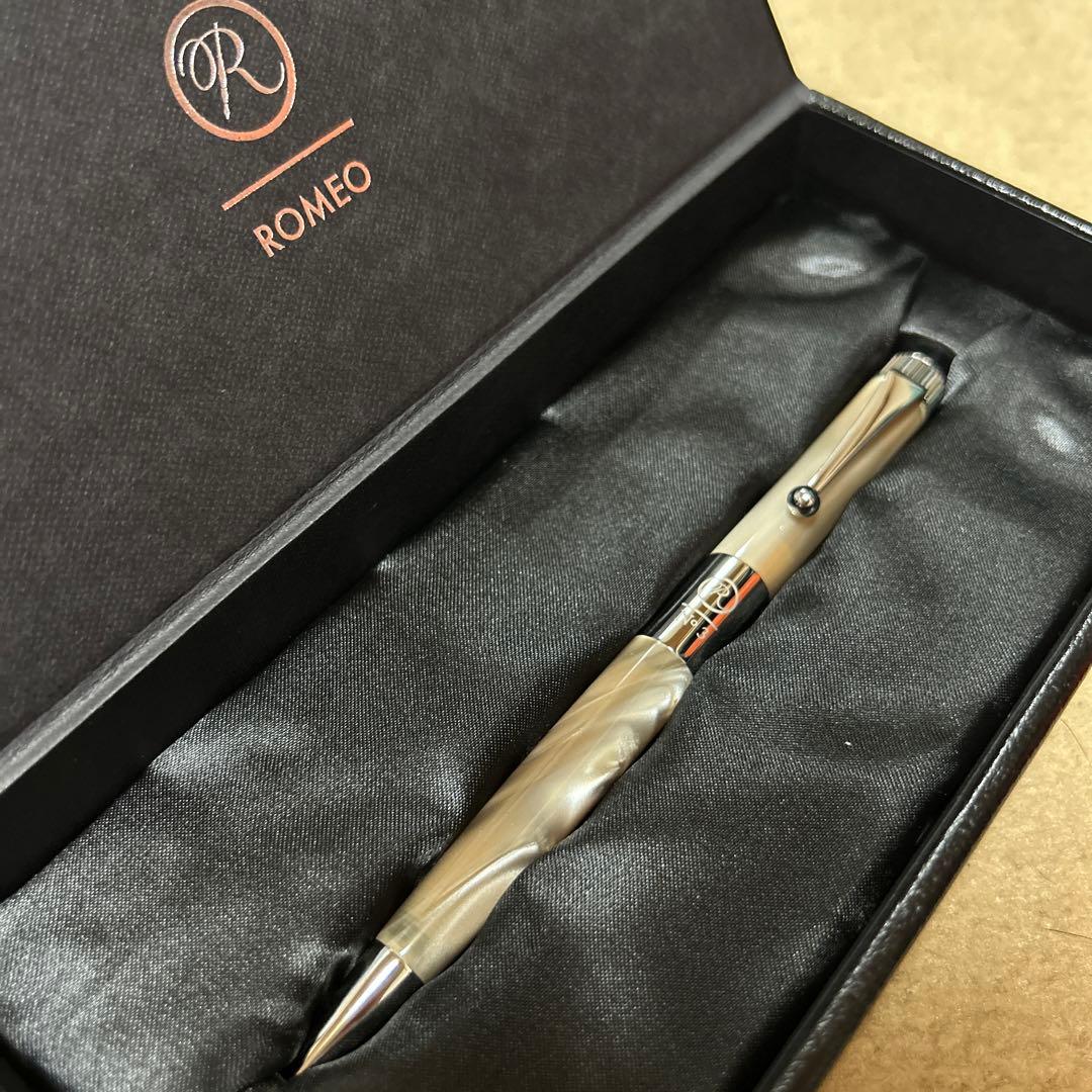 ROMEO NO.3 イタリアンベージュ 細軸 - メルカリ