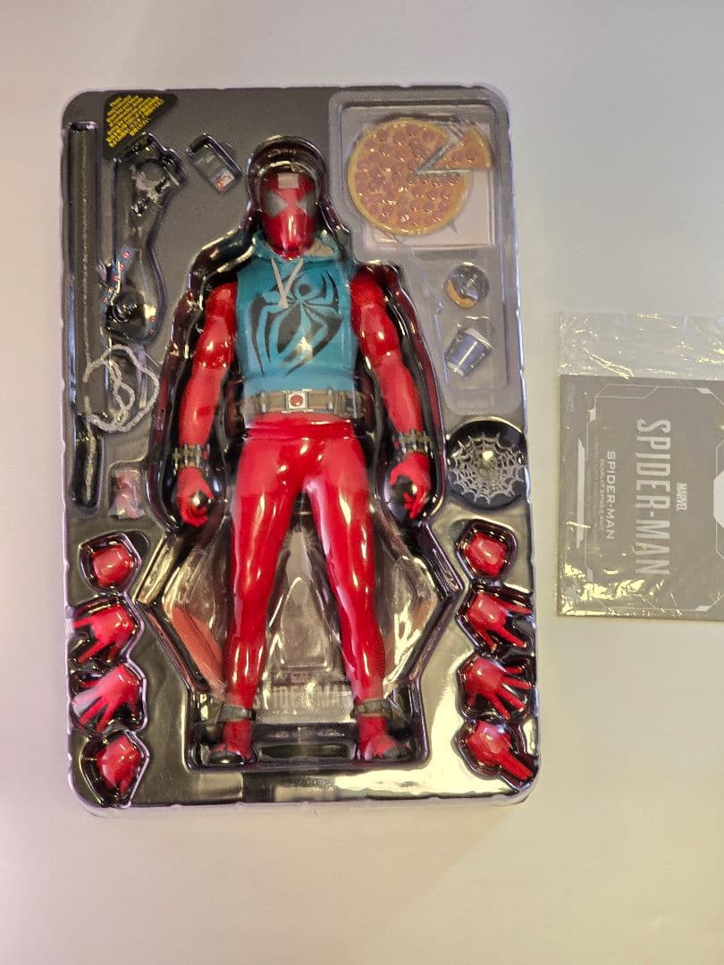 ホットトイズ スパイダーマンスカーレット・スパイダースーツ