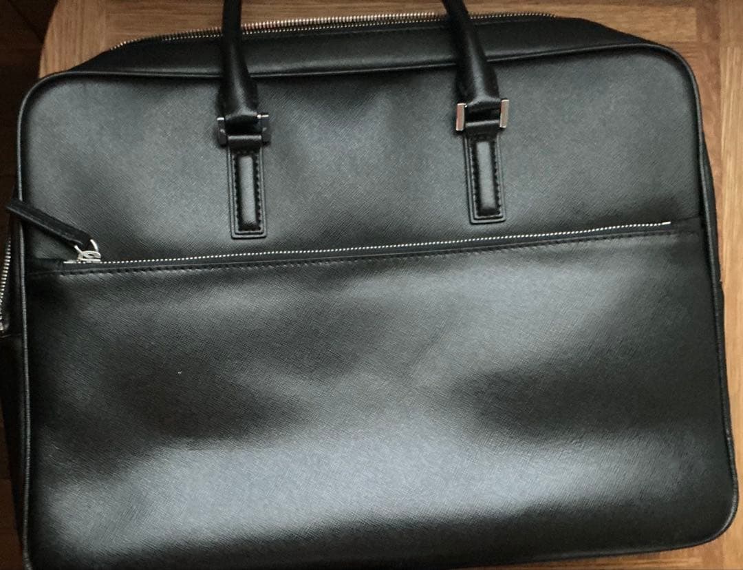 レザー ビジネスバッグ 黒　aucentic