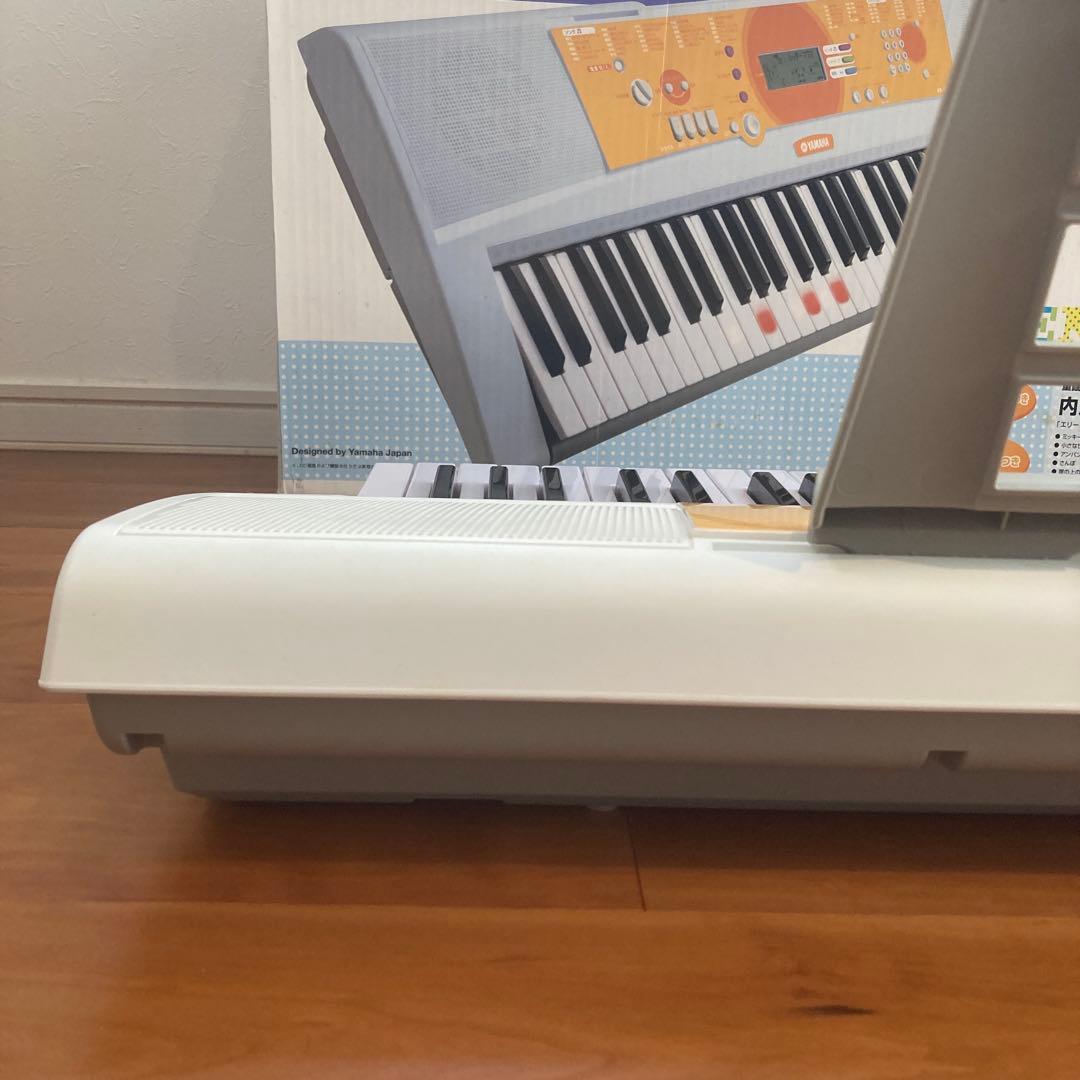 YAMAHA ヤマハ EZ-J210 電子キーボード 光る鍵盤モデル - メルカリ