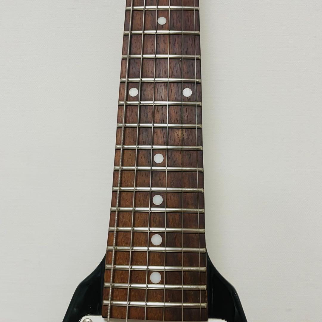 グラスルーツ GR-FV-32 スピーカー内蔵 エレキギターフライングV 希少