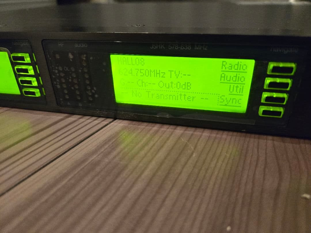 SHUREワイヤレスマイクSM58トランスミッターUR1無線受信機UR4D+