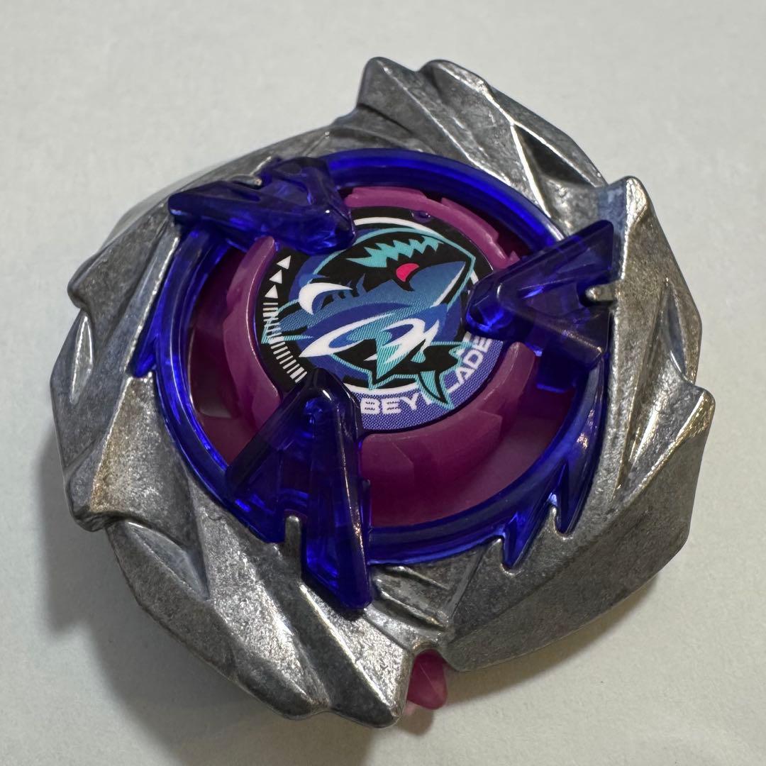 ベイブレードX UX-15 シャークスケイル 高重量 BEYBLADE X - メルカリ