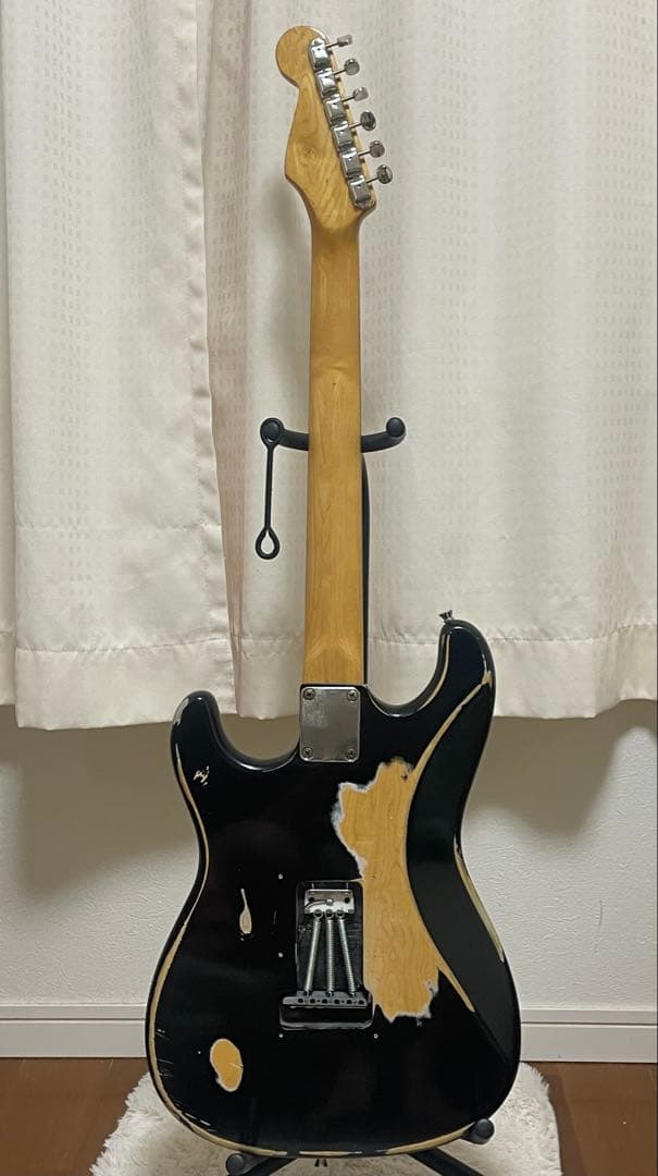 Rokaxs ストラトキャスター タイプsugizo skin