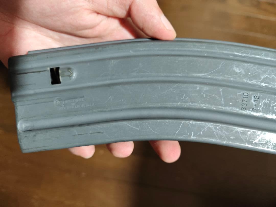 実物 放出品マガジン　4個セット