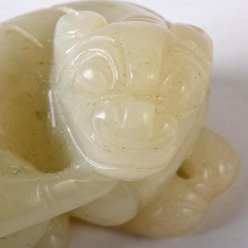 中国 玉石彫刻 神獣 根付 紙鎮 置物 C 8663E 紙 鎮