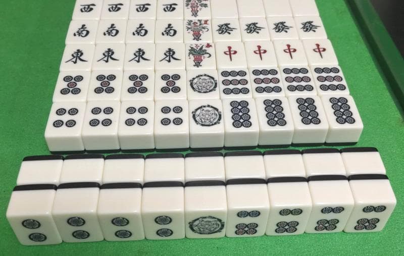 ★虎牌★雀鬼★背黒（希少カラー・激レア）麻雀牌