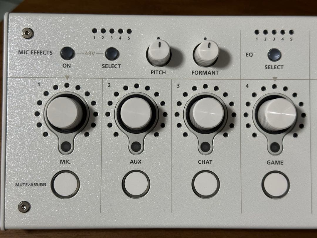 Roland BRIDGE CAST ホワイト