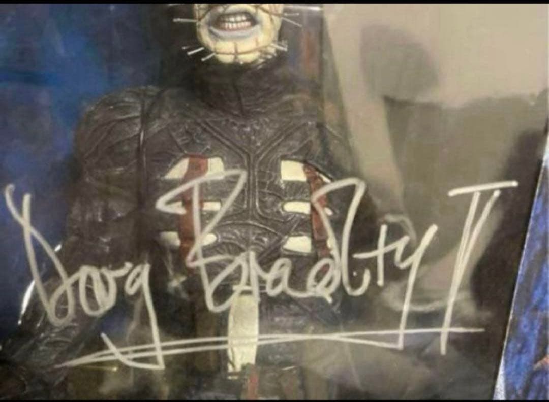 特価！ダグ・ブラッドレイ直筆サイン入りヘルレイザー18インチサウンドフィギュア