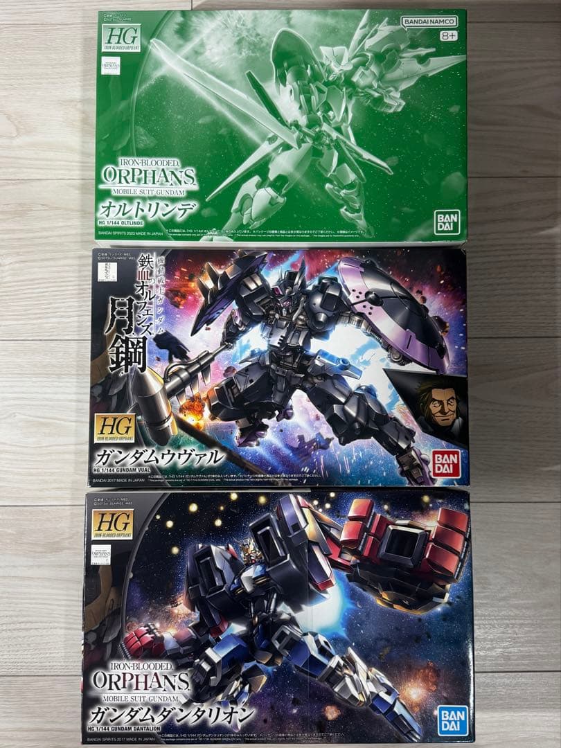【HGUC】鉄血のオルフェンズ　月鋼【９点】ガンプラまとめ売り