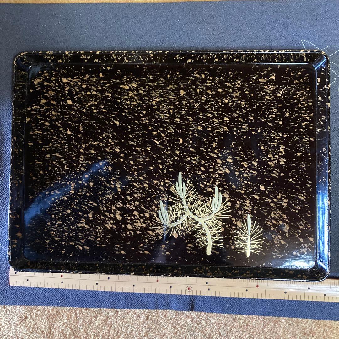 松葉柄 漆塗菓子器揃 ビロードに覆われた木箱入り5品