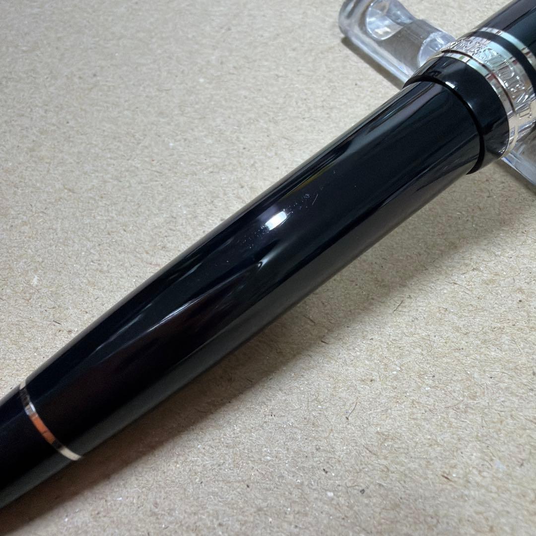 新品 プラチナ 万年筆 プレジデント 18k M PTB-25000PR