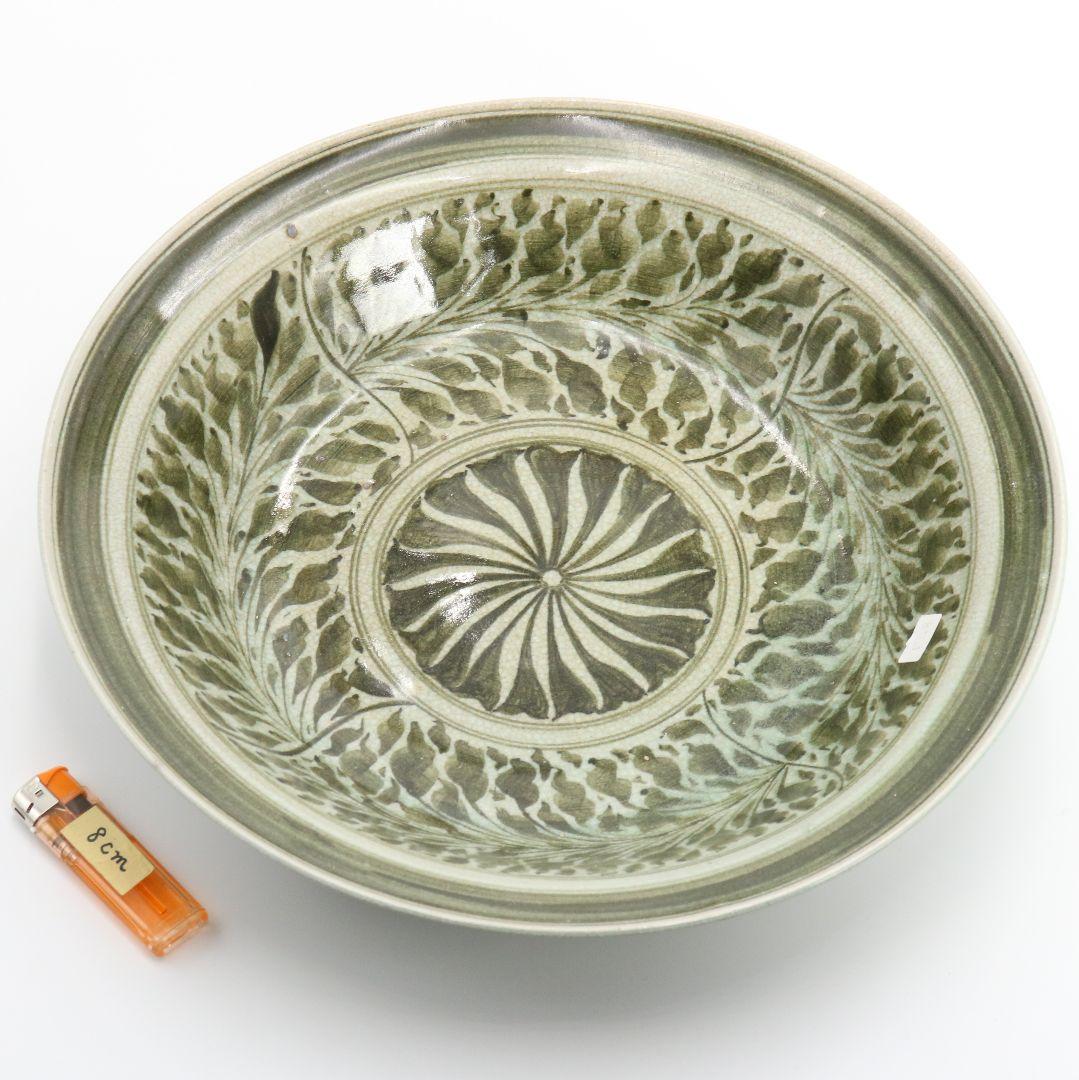 東南アジア美術 ミャンマー 鉄釉 葉文盤 飾皿 大皿 古玩　AN372