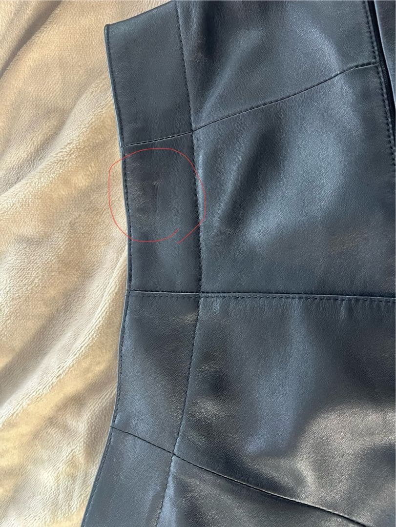 Dロゴバックル　スコート