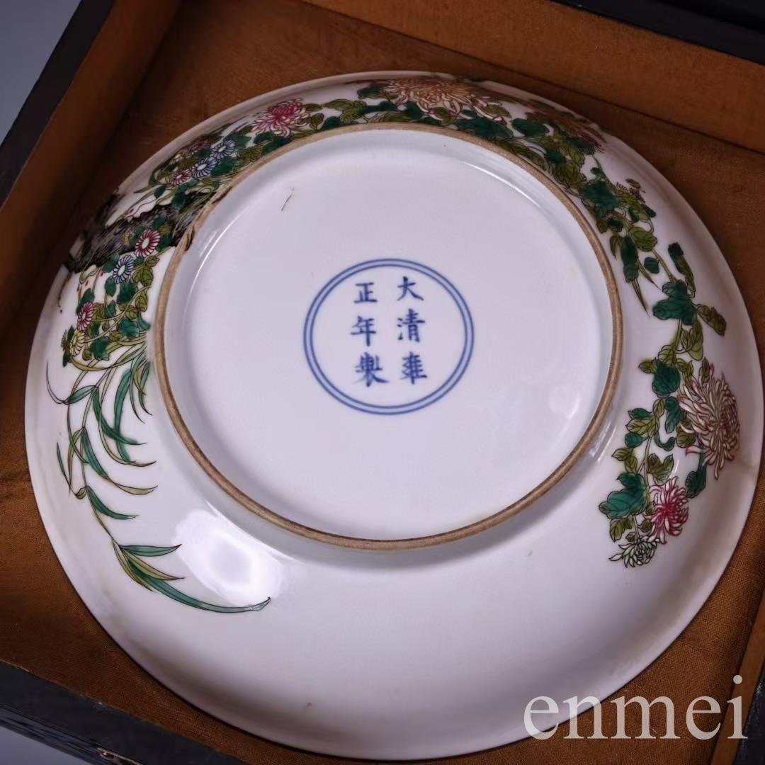 中国古美術・珍蔵粉彩・花鳥絵磁器の中皿・純手描き・木製箱付・置物