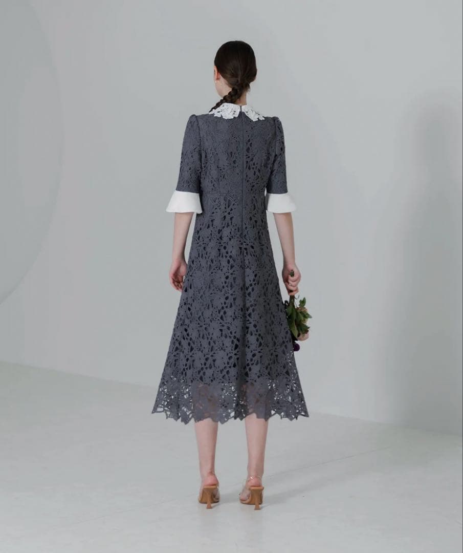 お値引‼️【希少Mサイズ】Leja 花柄レースカラースパンコールAライン