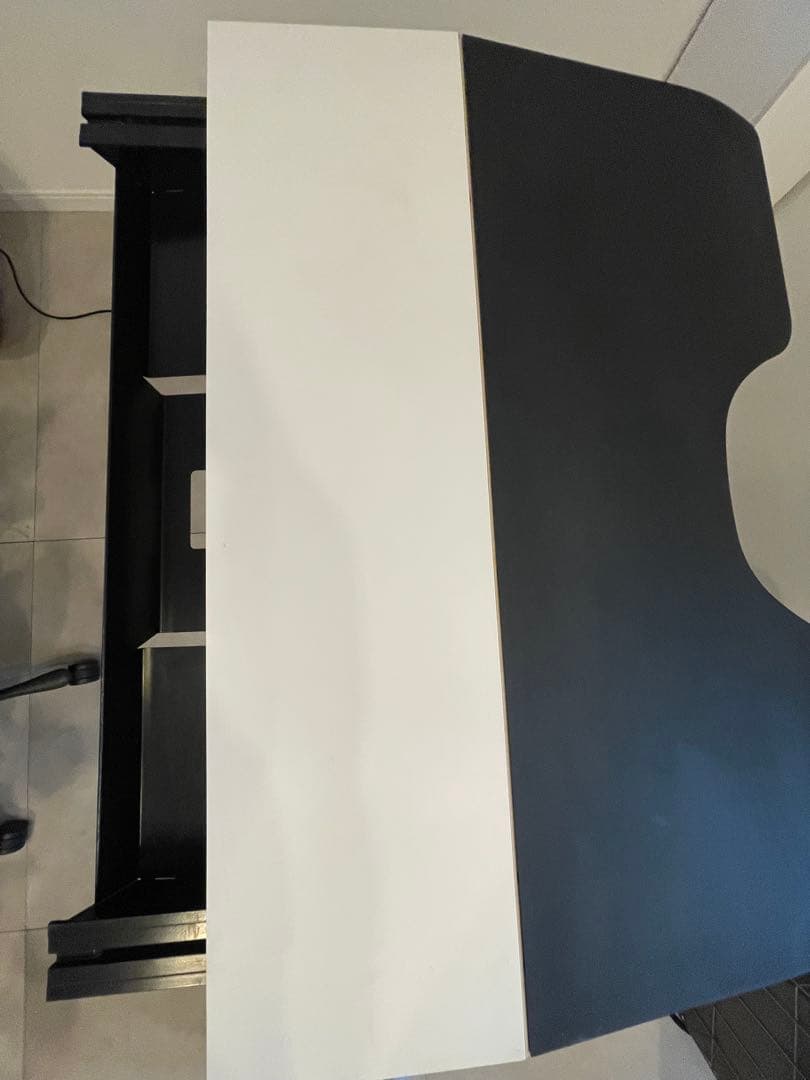 エンペロップデスク ハーマンミラー