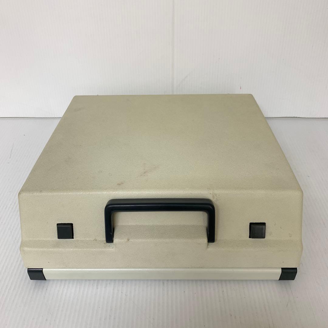 【未使用保管品】　タイプライター　OLYMPIA M70411-1