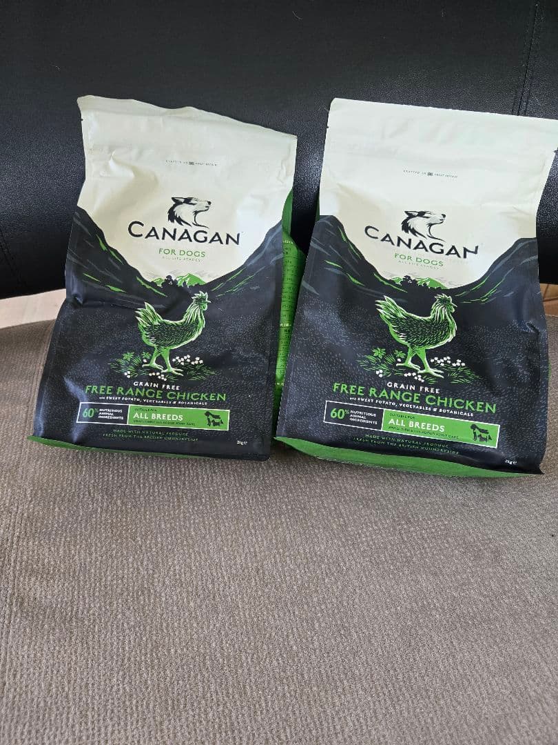 カナガン ドッグフード 2キロ✖️2袋
