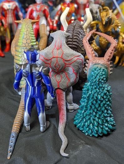 ウルトラマンメビウス＆登場怪獣・宇宙人（バンダイ）ソフビフィギュア