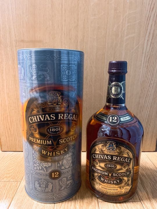 シーバスリーガル 12年 ＊ 2000年限定缶付き！ 箱入〕シーバスリーガル 匠 リザーブ 12年 700ml｜格安・安いお酒の