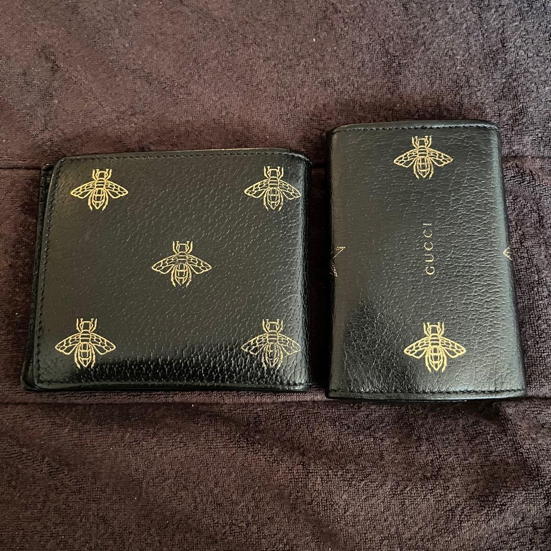 GUCCI ブラックレザー 二つ折り財布 蜂モチーフ キーケース - メルカリ