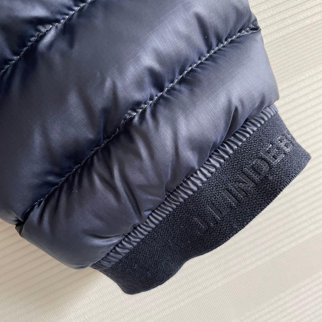【美品】J. LINDEBERG 軽量ダウンジャケット　ネイビー