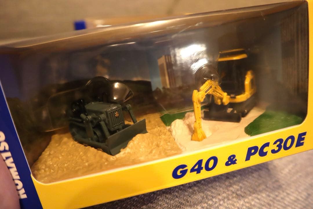 コマツミニカーセット11種　KOMATSUミニカー セット (非売品新品未開封)