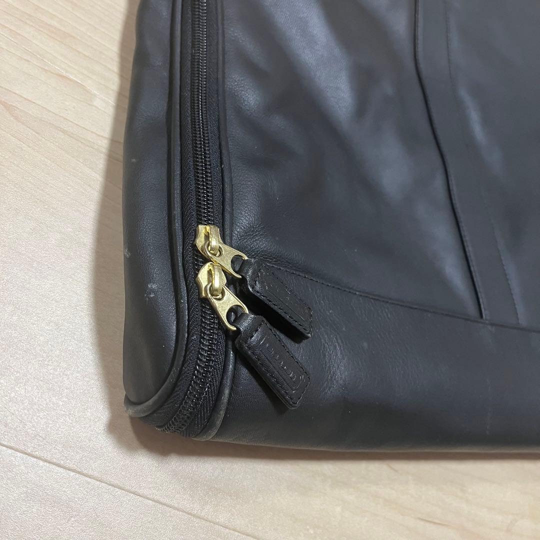 COACH コーチのレザー ガーメントバッグ 黒