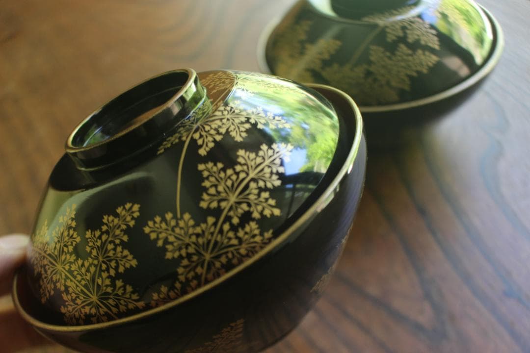 時代逸品！時代内朱金縁黒漆に優美な羊歯蒔絵の映えるお椀2点（検輪島塗蒔絵椀雑煮椀