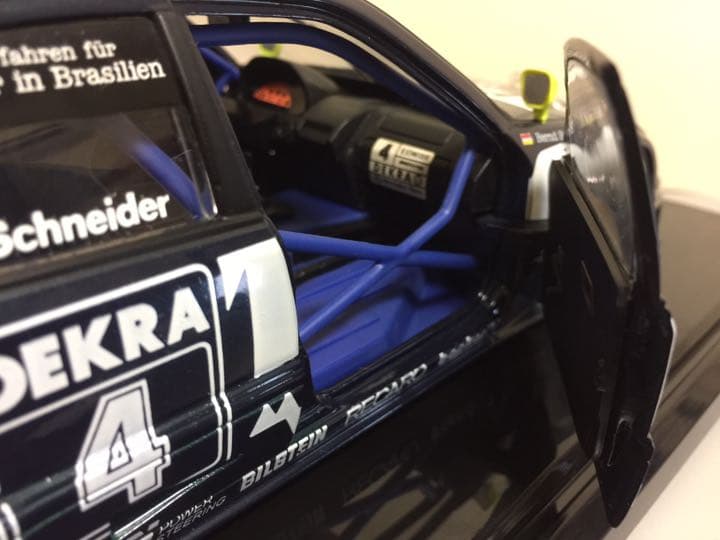 メルセデスベンツ DTM 1/18スケール