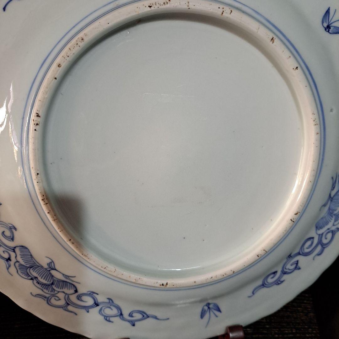 お値下げ中 江戸中期 輪花線描 唐草牡丹図 染付青磁 完品皿の通販はau