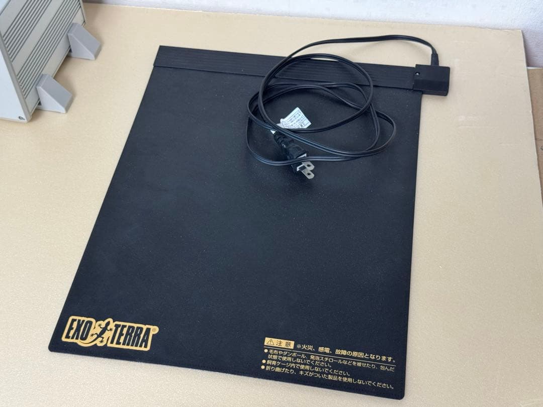 WildPlanet850ケース他フトアゴヒゲトカゲ飼育セット（現地引渡し