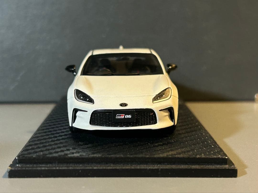 GR公式品】1/43 Spark トヨタ GR86 クリスタルホワイトパール - メルカリ