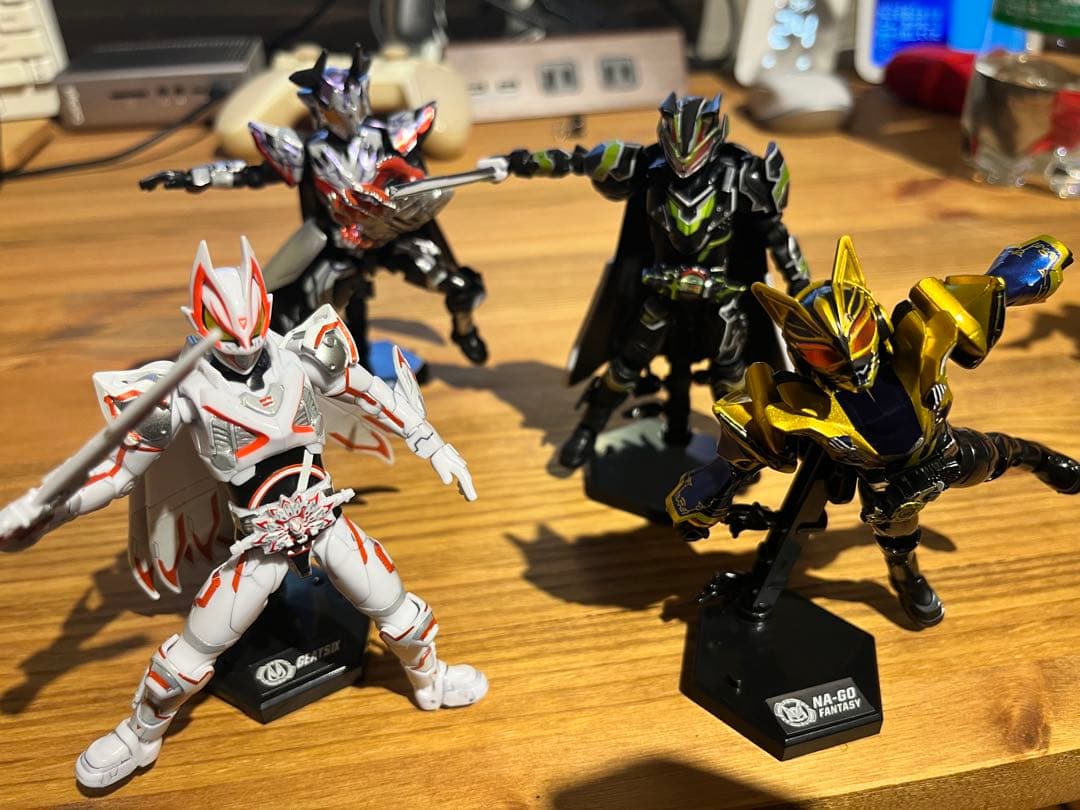 装動 仮面ライダーギーツ 最終フォームセット ブーストライカー付き