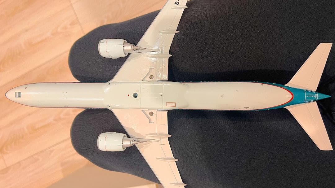 キャセイパシフィック航空ボーイング777-367型旅客機模型　香港精神号特別塗装