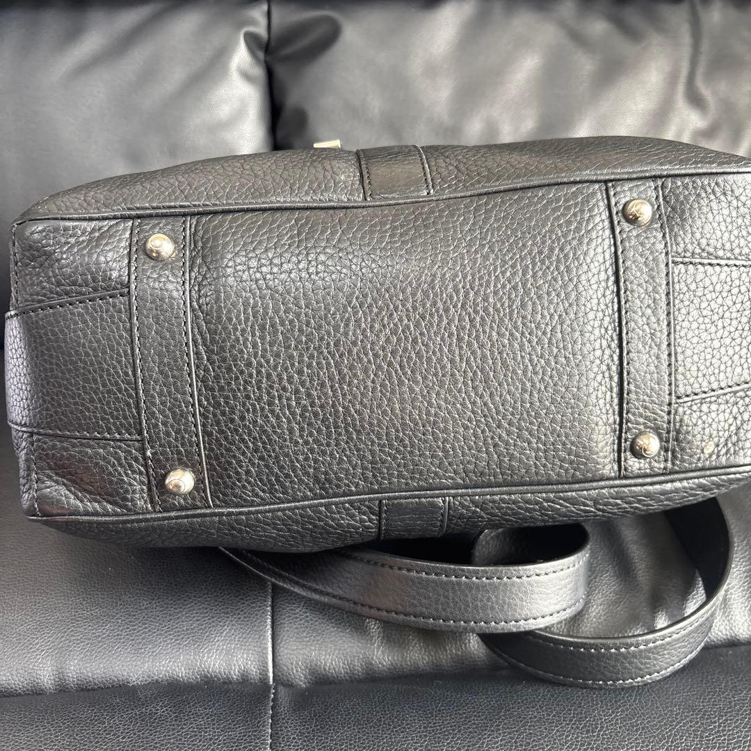 美品TOD'S レディースショルダーバッグ　ワンショルダーバッグ