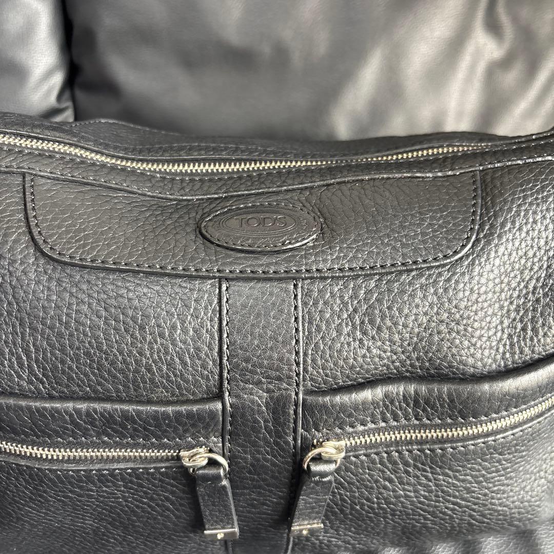 美品TOD'S レディースショルダーバッグ　ワンショルダーバッグ