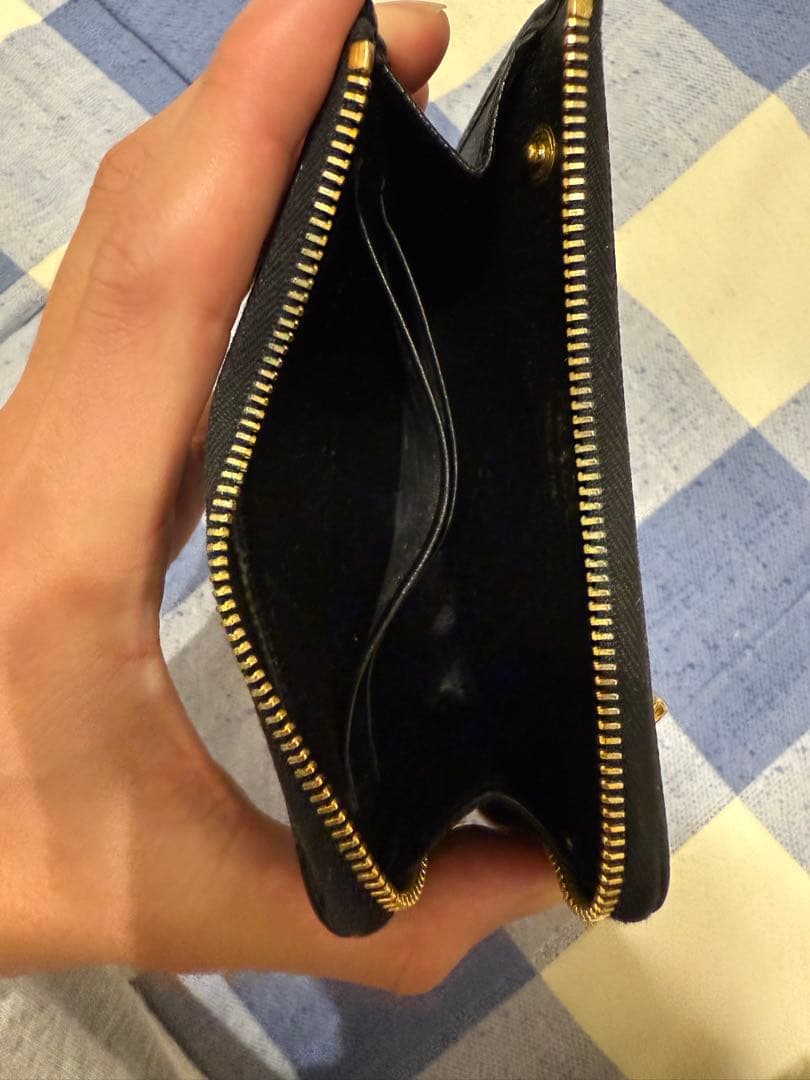 PRADA マルチケース