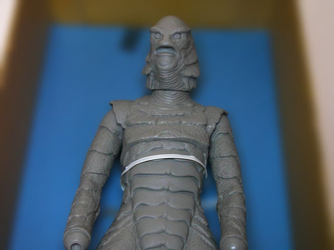 ツクダホビー ギルマン (アマゾンの半魚人) フィギュア 1/5スケール