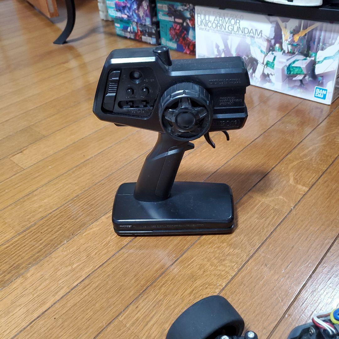 tt02 電動ラジコンカー