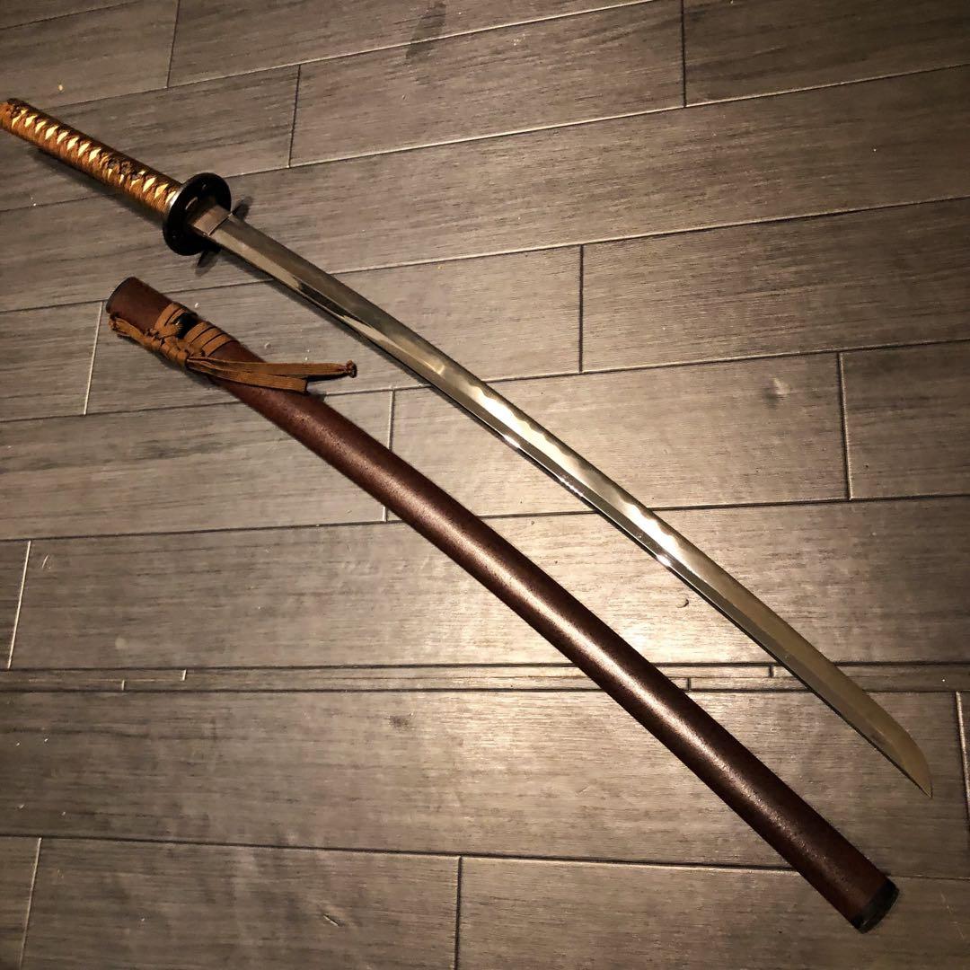 高級模造刀　高級居合刀　太刀　　本研波刃　亜鉛合金　茶拵え