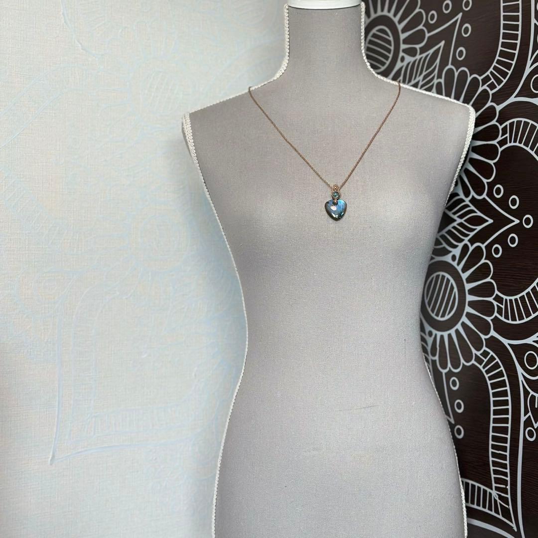 蒼夜』ラブラドライトとディープアクアマリンのマクラメペンダント