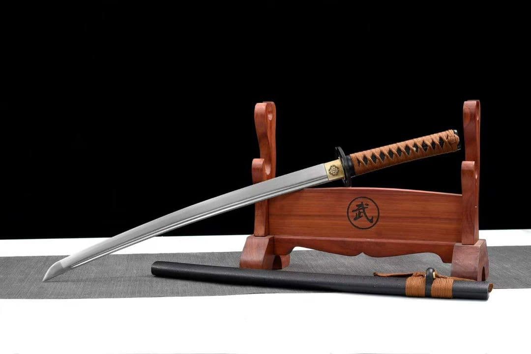 【金武蔵】古兵器 刀装具 日本刀　模造刀 居合刀 武士道 鑑賞用 美術刀 贈り物