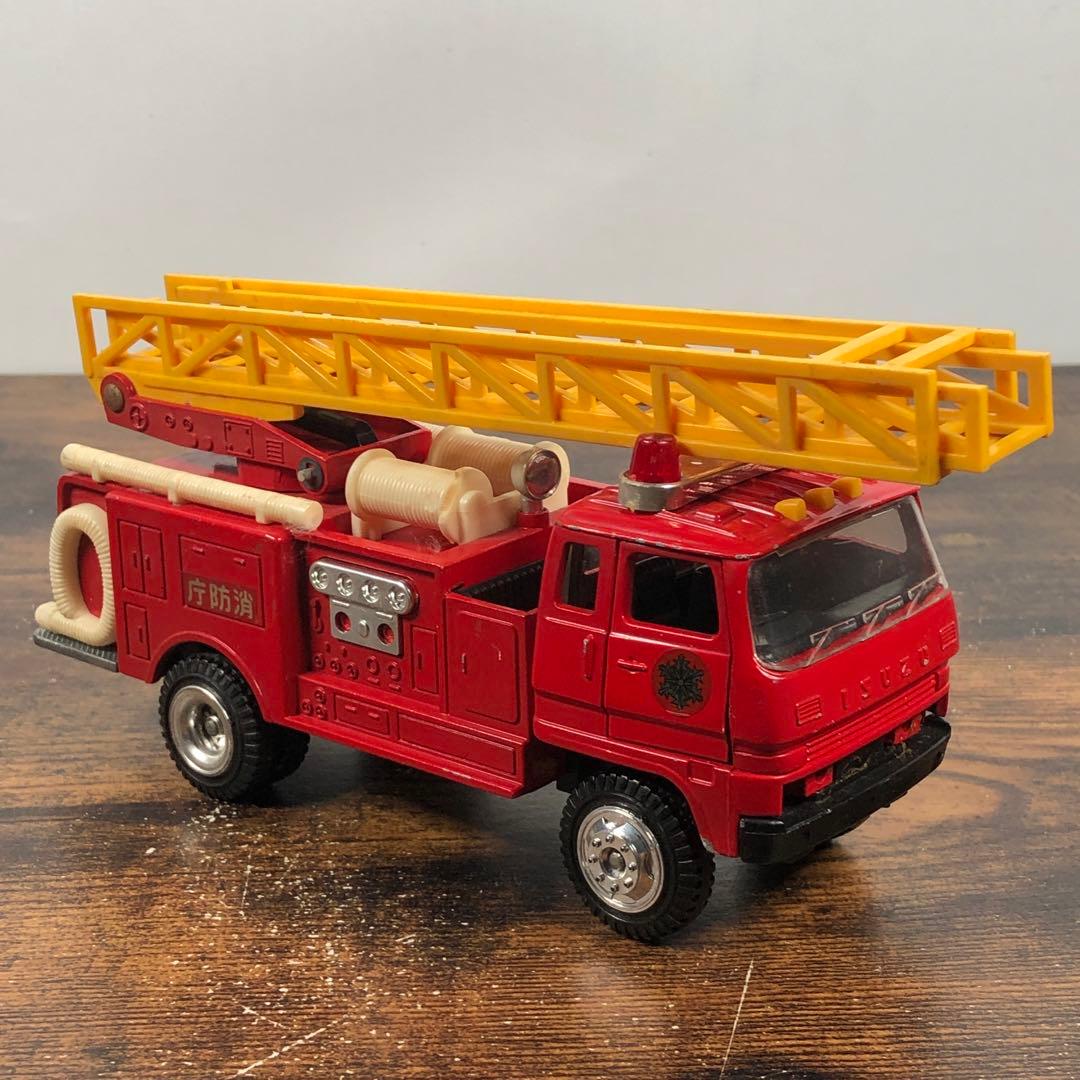 ヨネザワ ダイヤペット いすゞ 梯子消防車 1/40 日本製 希少 レア