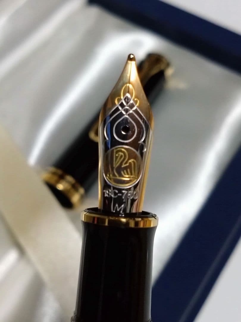 PELICAN ペリカン スーベレーン M800 青縞 ペン先 18C M