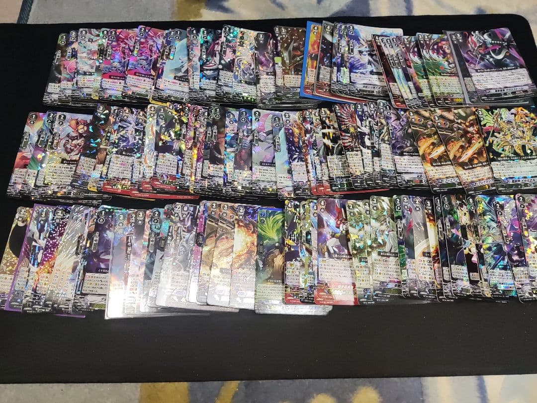 ヴァンガード　引退品　ホイル1000枚超え　sp 未開封等あり