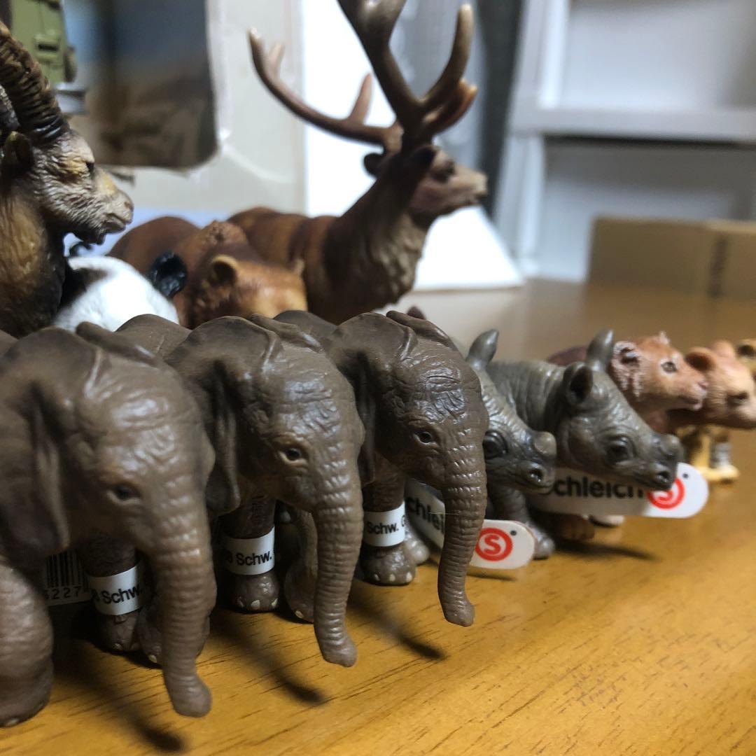 シュライヒ(Schleich) フィギュア 33体+トラック1台セット その他3