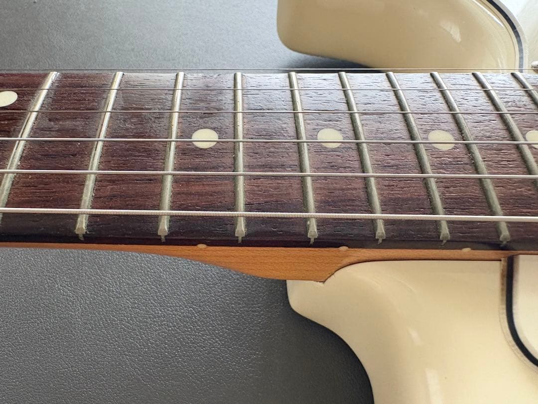 Squier Eシリアル 80s フジゲン製 ラッカー再塗装 国産ストラト